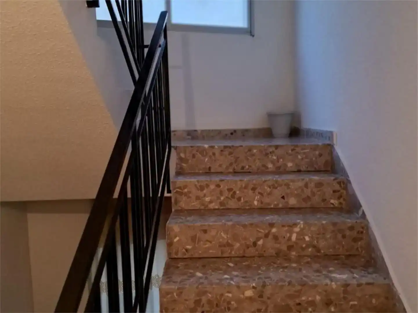 Casa adosada en venda en Castril amb Traster, Moblat i Balcó
