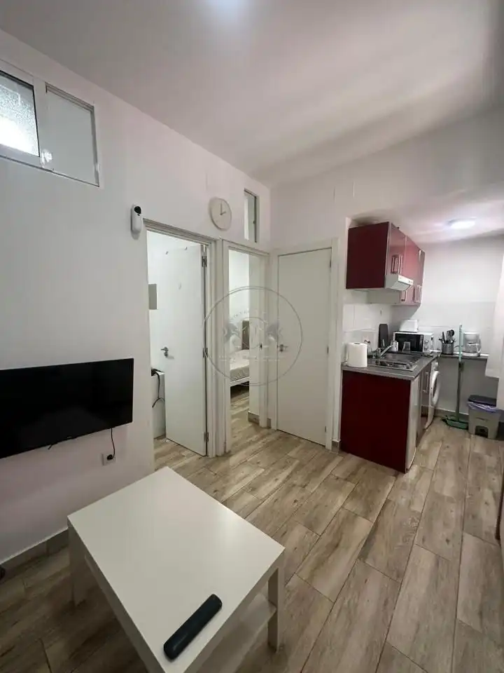 Ground floor for rent in De Juan Pantoja, Bellas Vistas