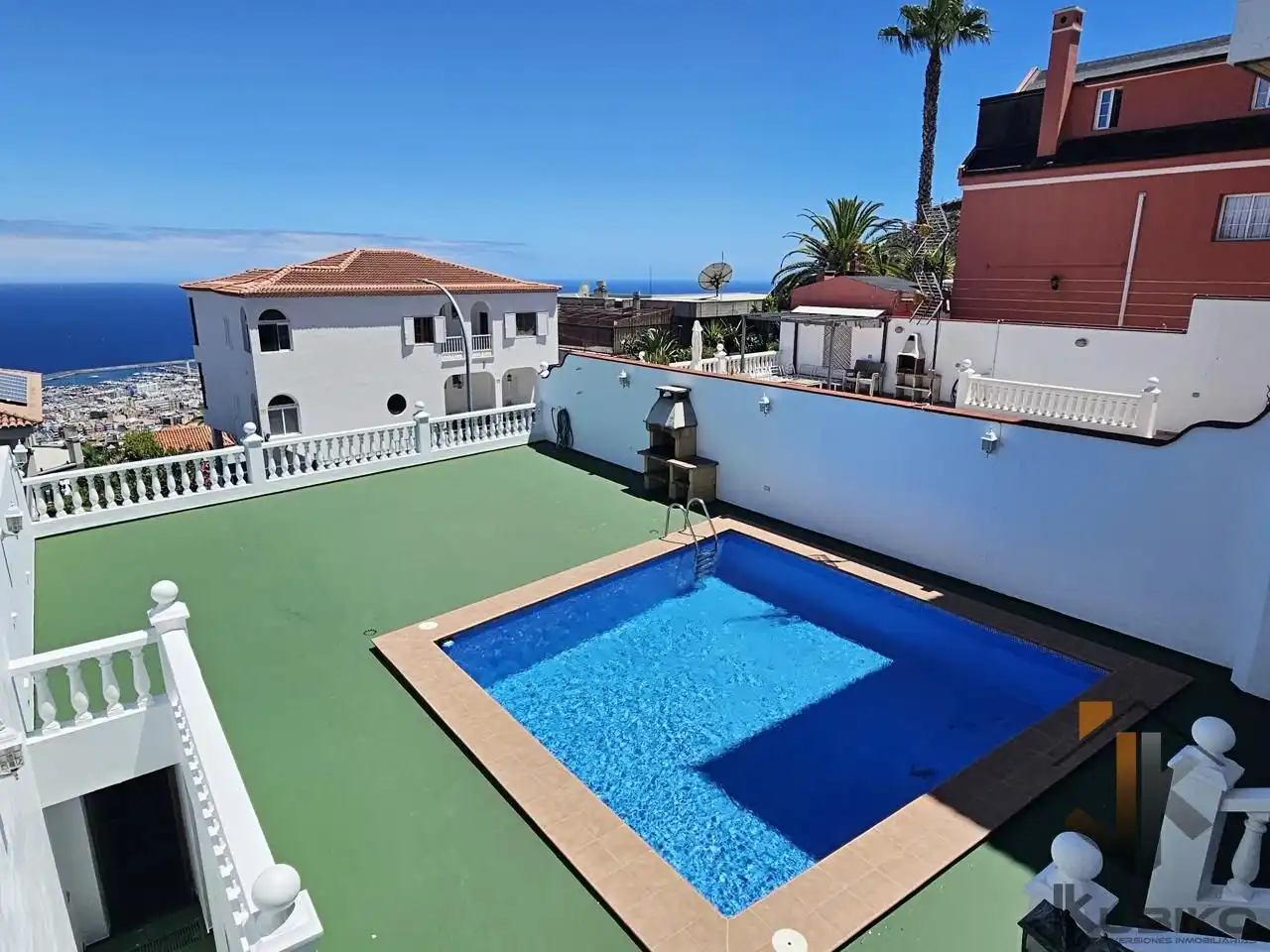 Piscina de Casa adosada en venta en Santa Cruz de Tenerife con Aire acondicionado, Terraza y Piscina
