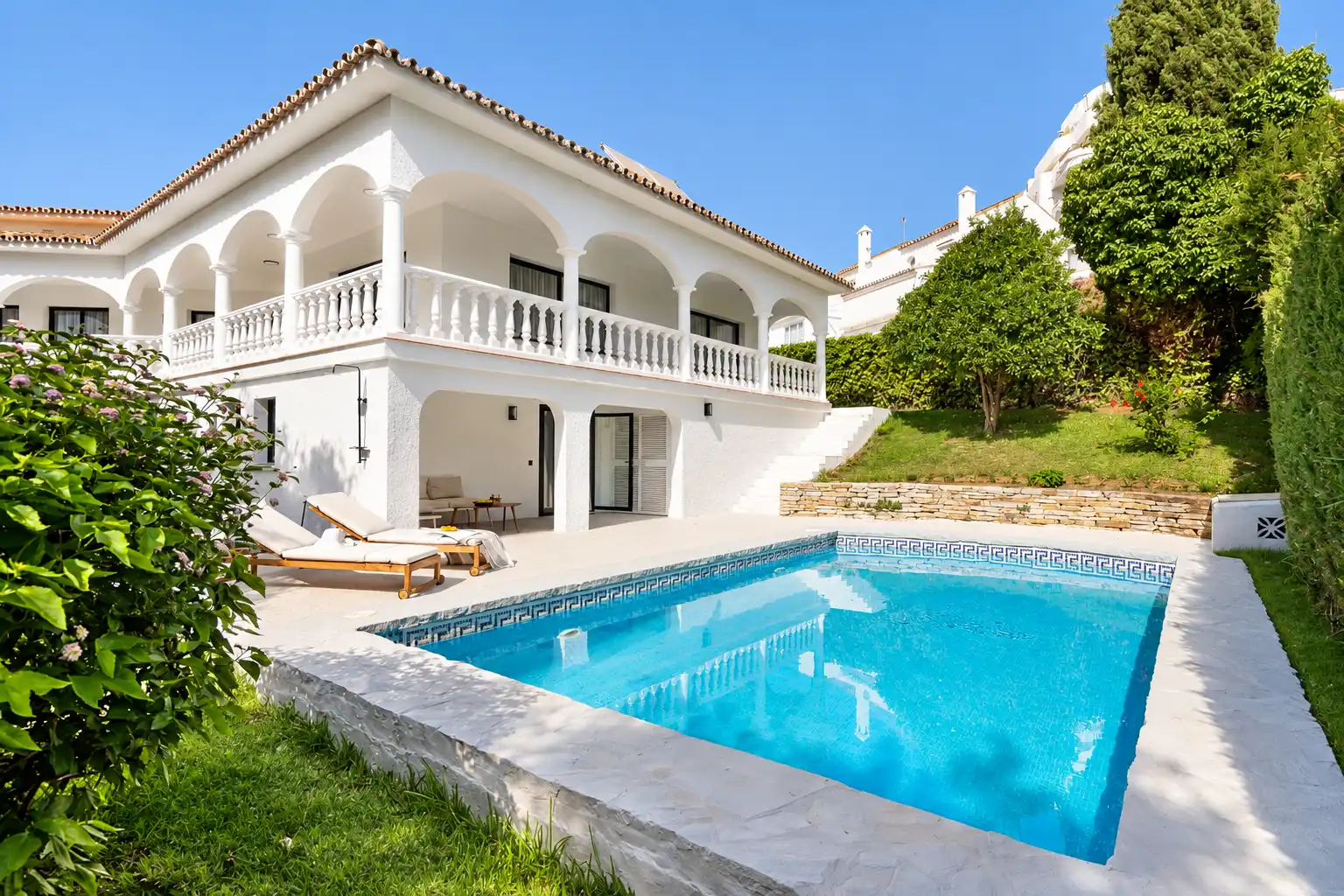 Haus mit Terrasse zum Verkauf in San Pedro de Alcántara