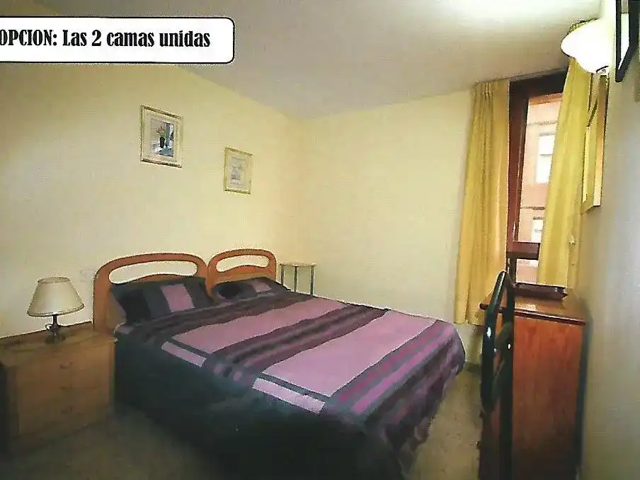 Habitación de Apartamento de alquiler en Ciutat Vella 