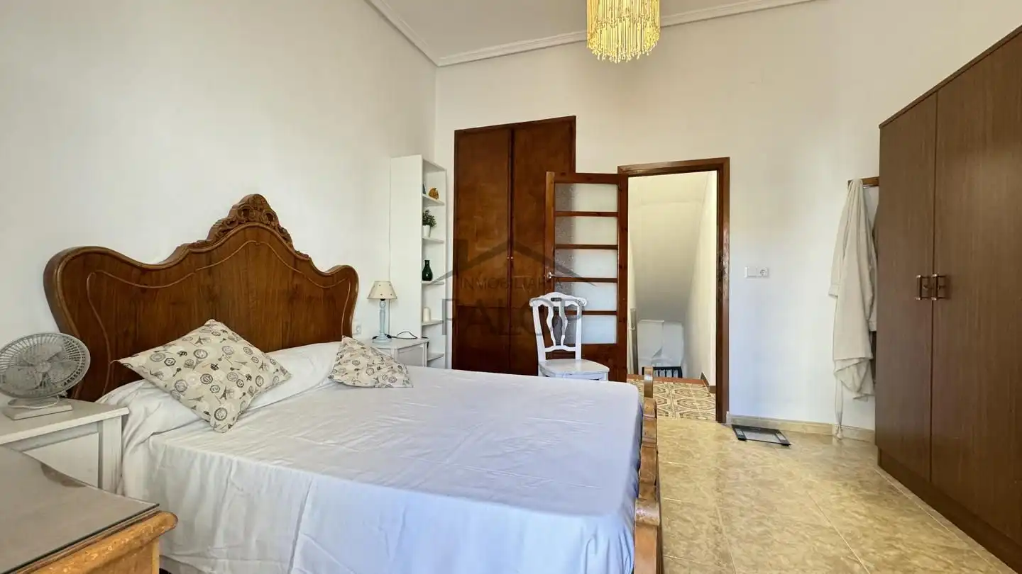 Bedroom of Houses for sale in La Pobla Llarga  with Private garden, Terrace and Storage room