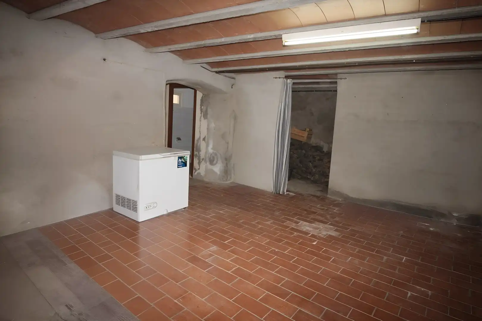 Houses for sale in Vilamaniscle  with Terrace and Furnished