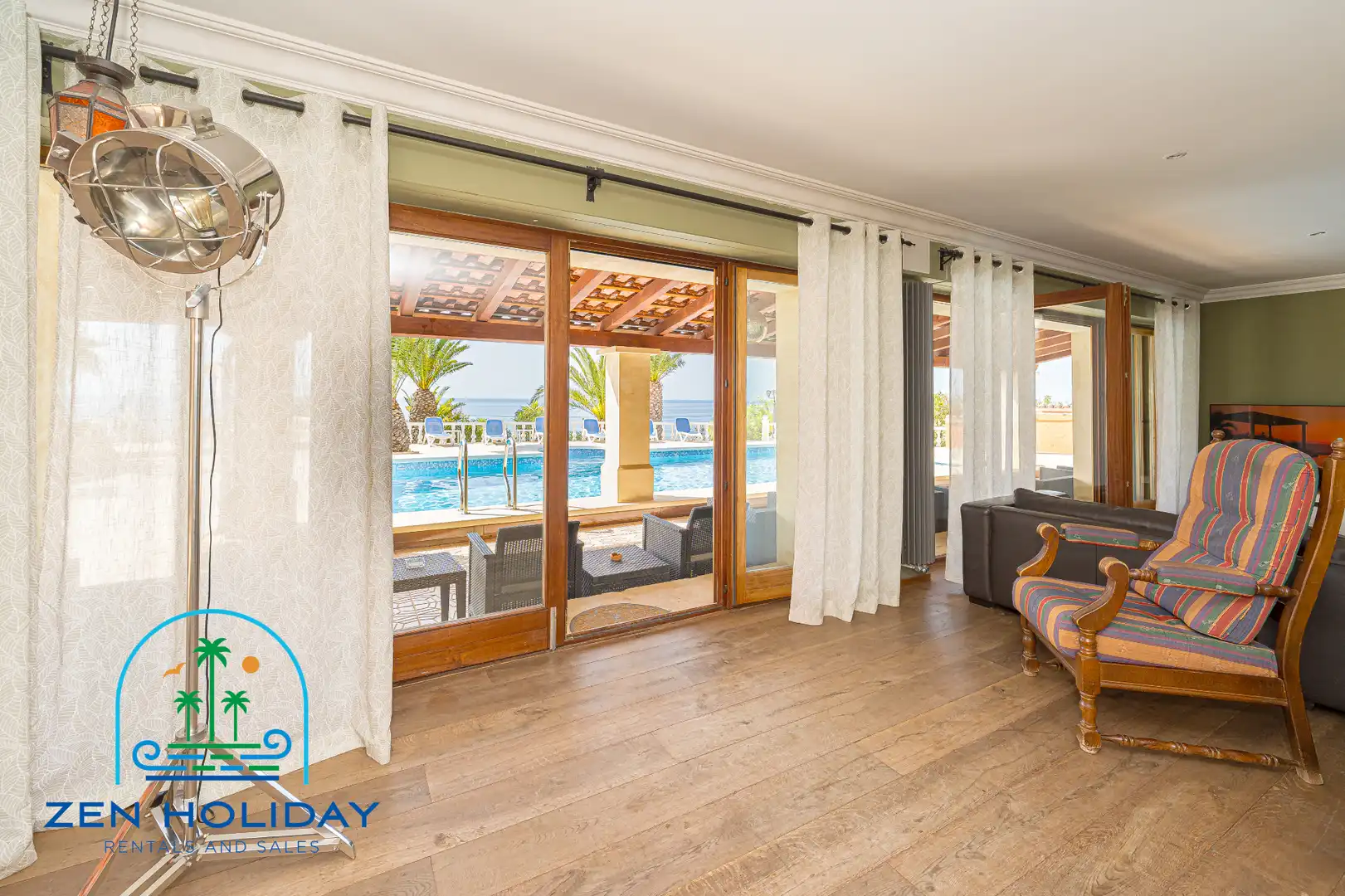 Sala de estar de Casa o chalet en venta en Villajoyosa / La Vila Joiosa con Aire acondicionado, Calefacción y Jardín privado