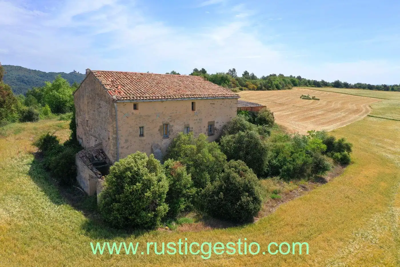 Vista exterior de Finca rústica en venda en Sant Pere Sallavinera amb Terrassa i Traster