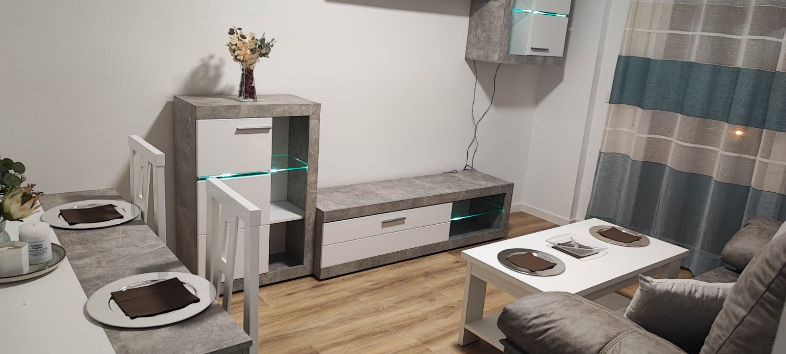 Sala d'estar de Pis de lloguer en Getafe amb Aire condicionat, Calefacció i Parquet