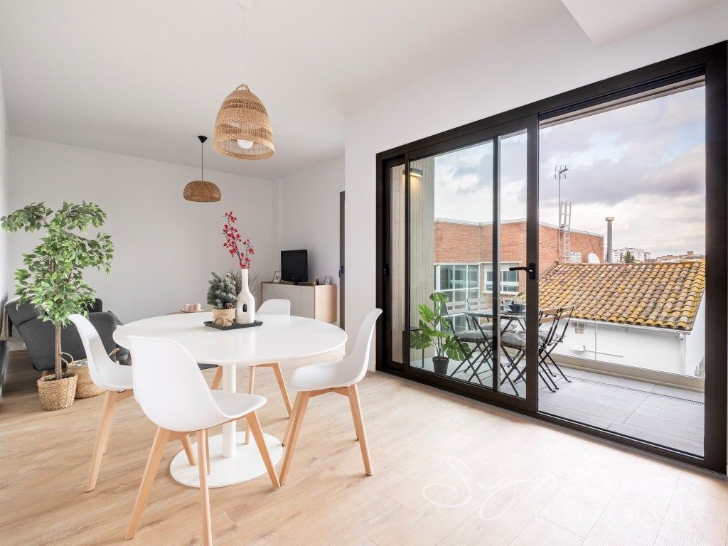 Balcony of Flat for sale in Cerdanyola del Vallès  with Air Conditioner, Heating and Terrace