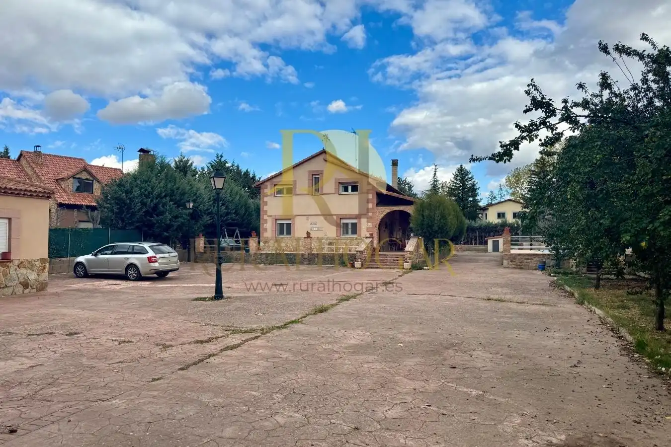 Exterior view of Houses for sale in Molina de Aragón  with Private garden, Parquet flooring and Storage room