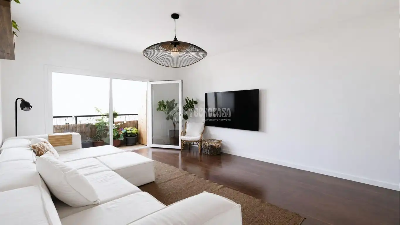 Sala de estar de Piso en venta en Santa Cruz de Tenerife con Aire acondicionado y Balcón