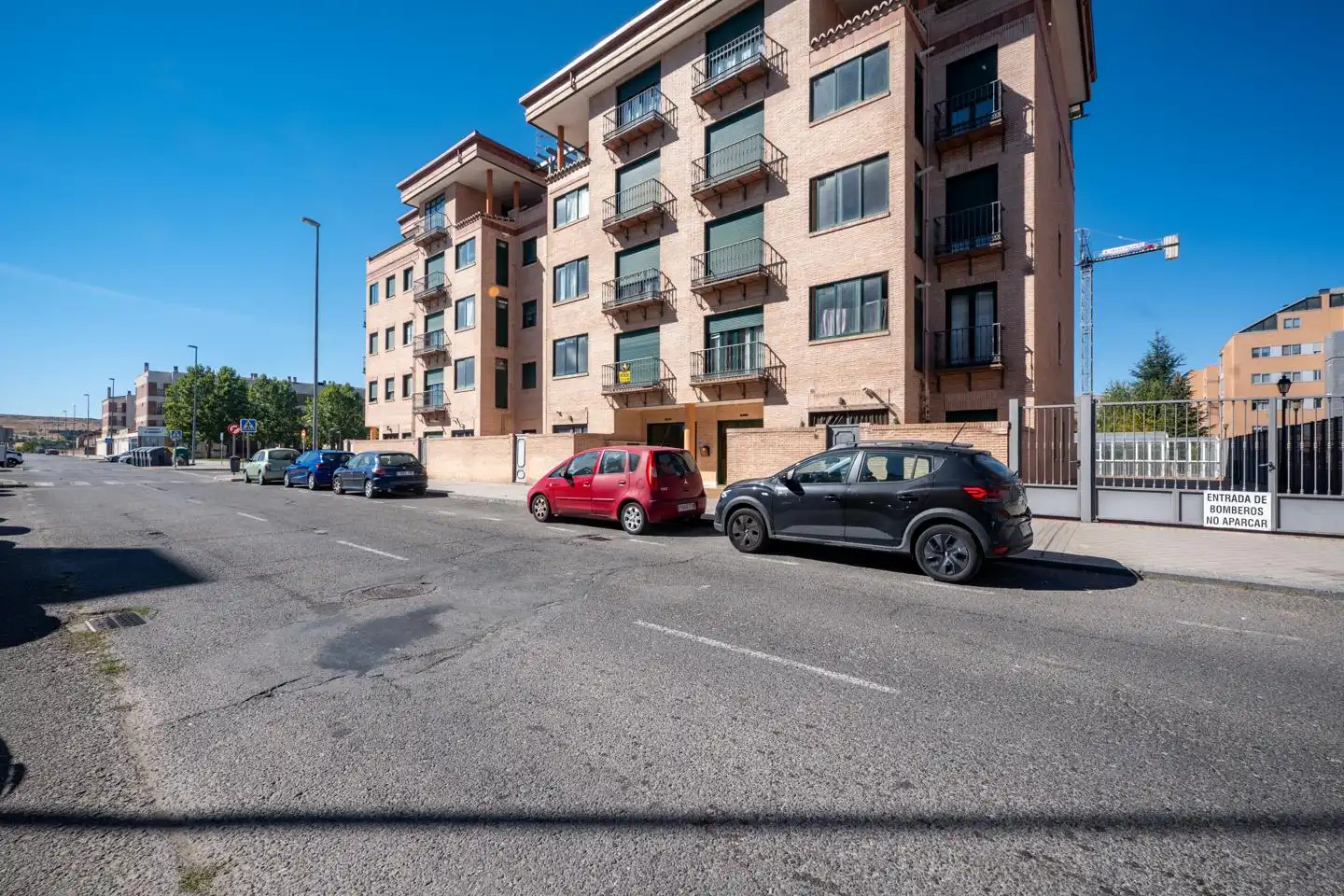 Vista exterior de Piso en venta en Sónsoles