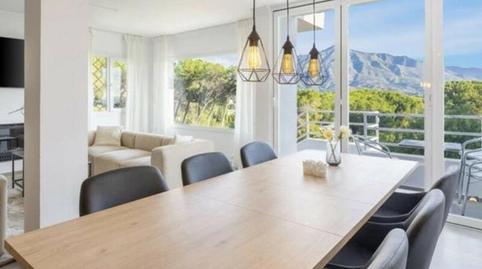 Foto 2 de Dúplex en venda a Los Naranjos, Marbella