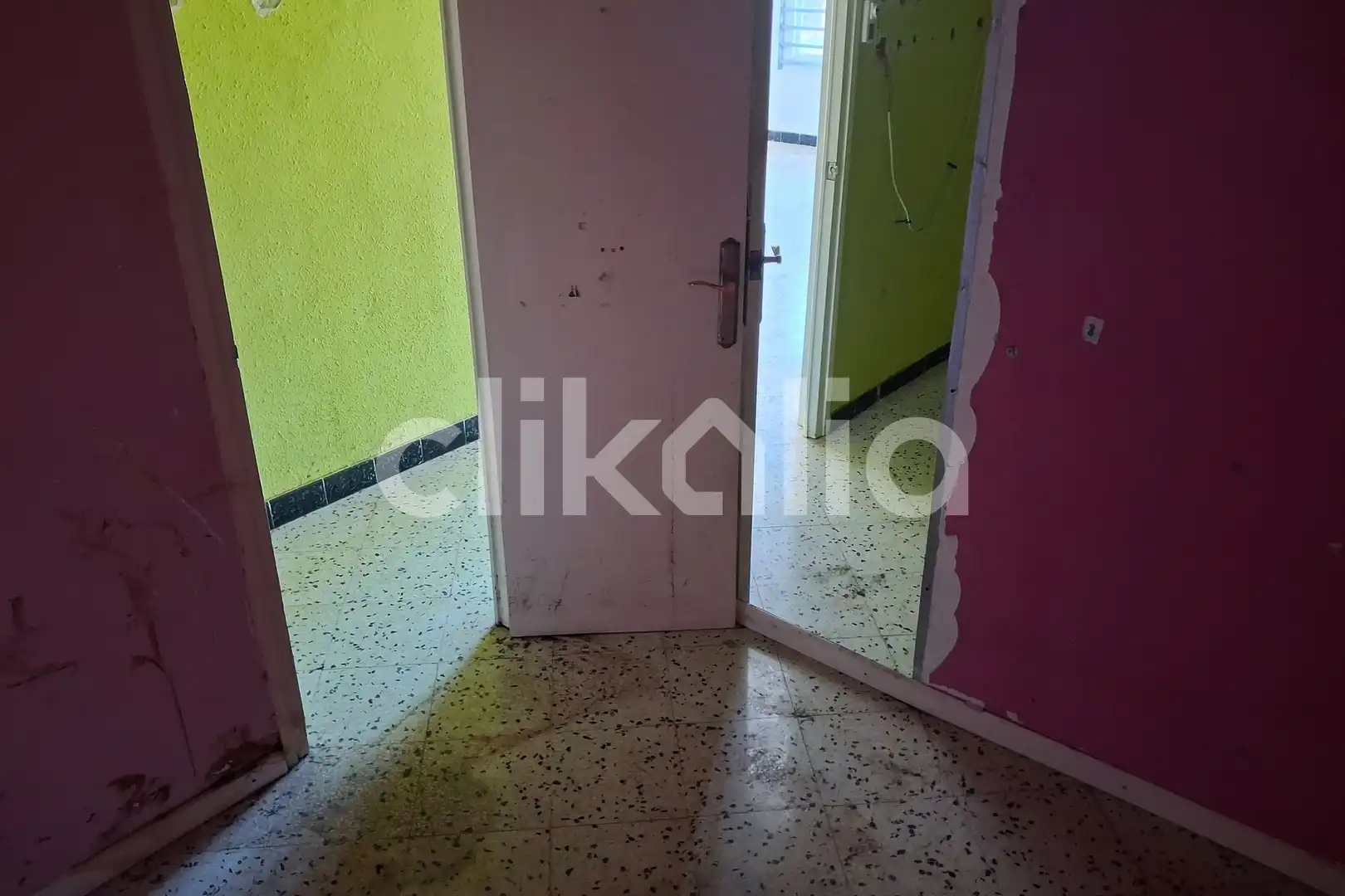 Einfamilien-Reihenhaus zum Verkauf in Sabadell mit Terrasse