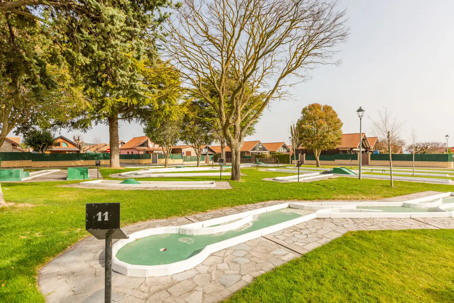 Vista exterior de Casa o chalet en venta en Ayegui / Aiegi con Aire acondicionado, Calefacción y Jardín privado