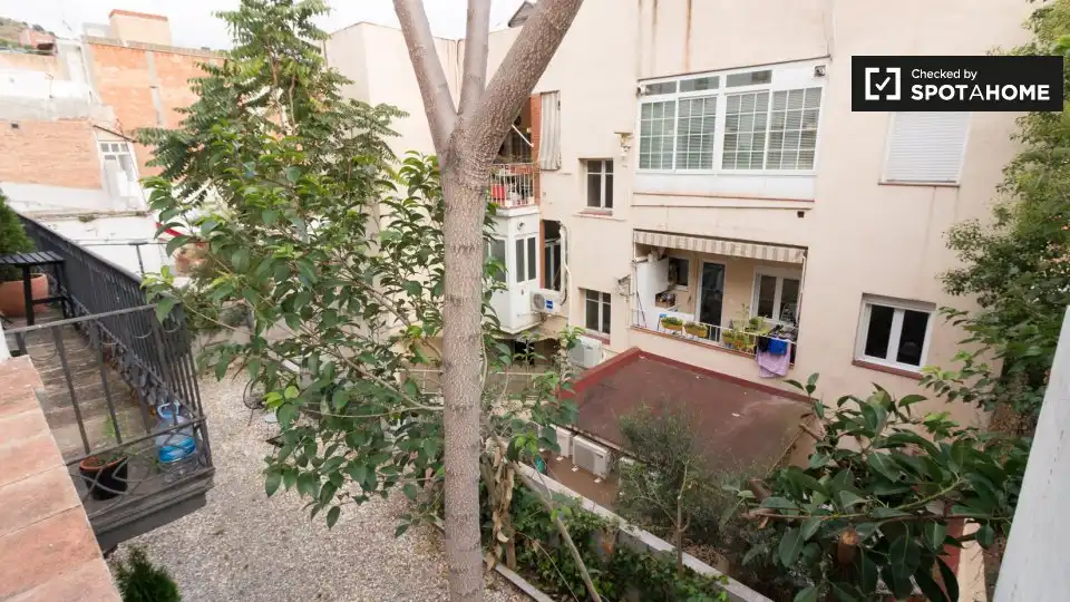 Terrassa de Estudi per a compartir en Barcelona amb Aire condicionat, Terrassa i Moblat