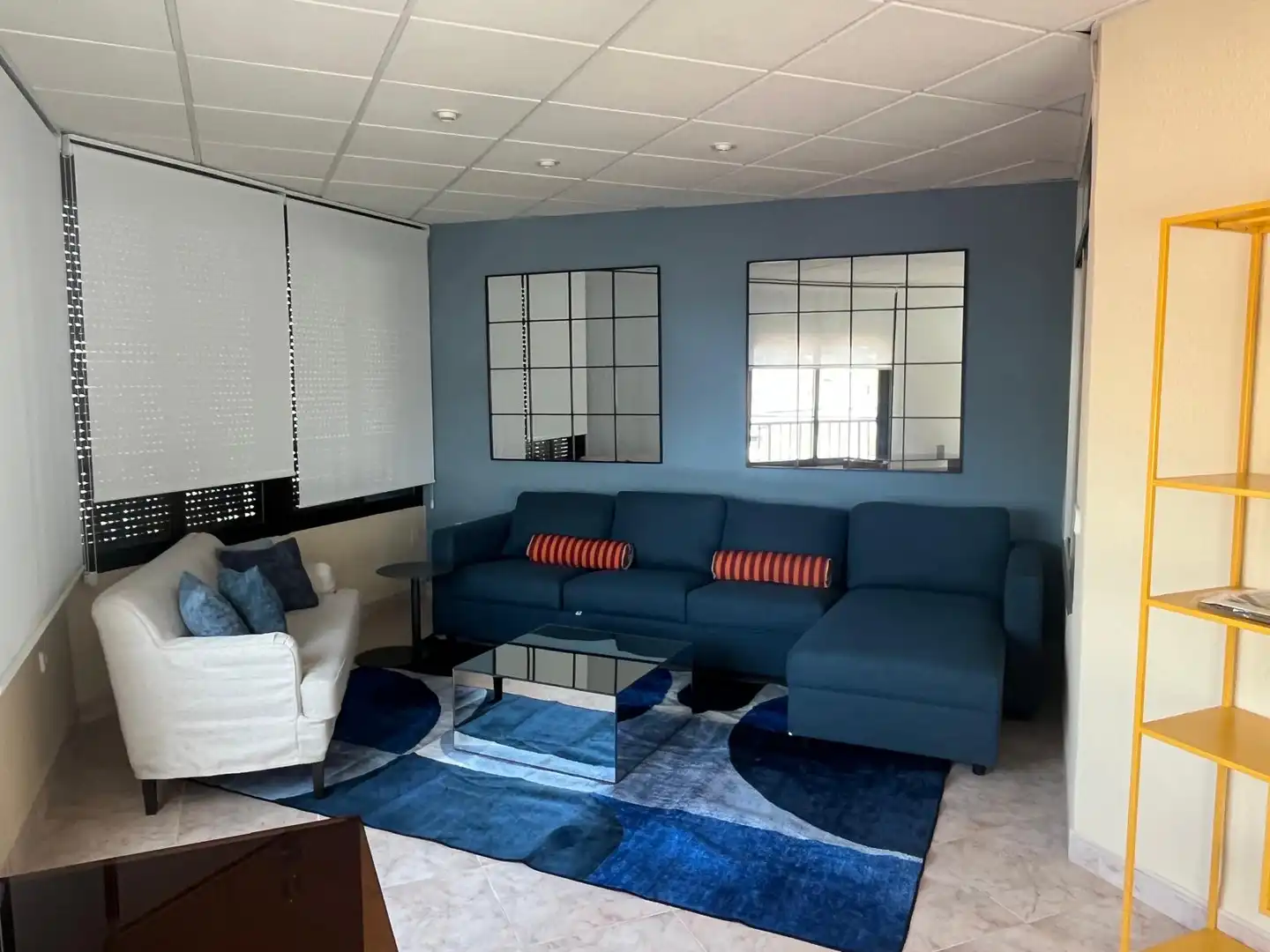 Sala d'estar de Àtic de lloguer en Alicante / Alacant amb Aire condicionat, Calefacció i Terrassa