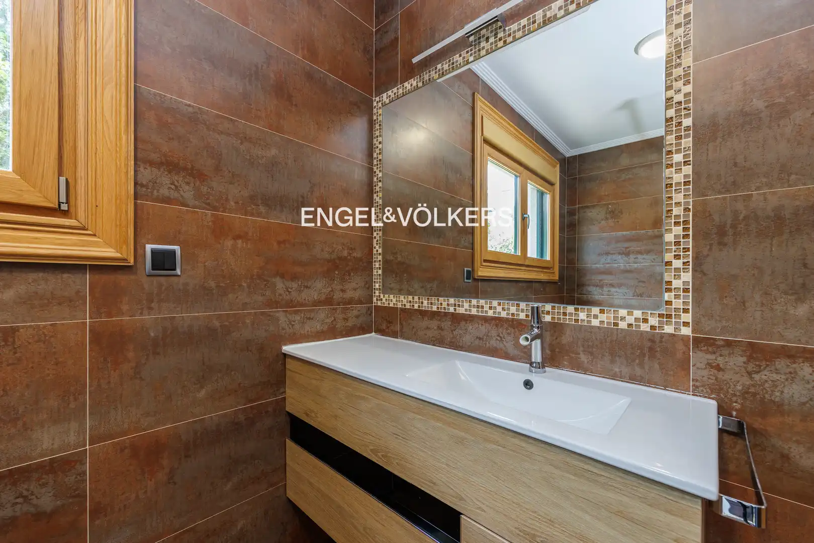 Baño de Casa o chalet en venta en Nigrán con Calefacción, Jardín privado y Piscina