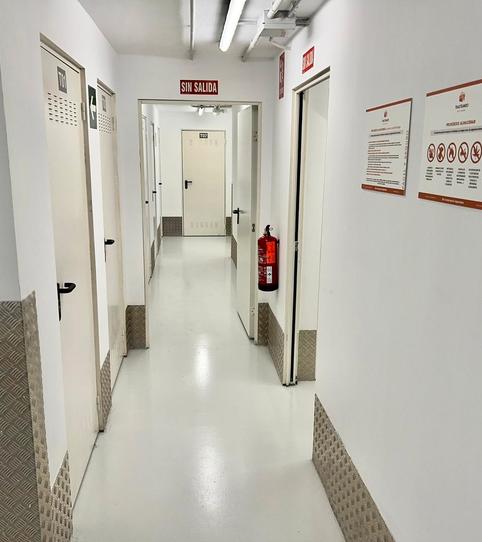 Foto 2 de Traster en venda a Camí Vell de Xirivella, Juzgados, Valencia