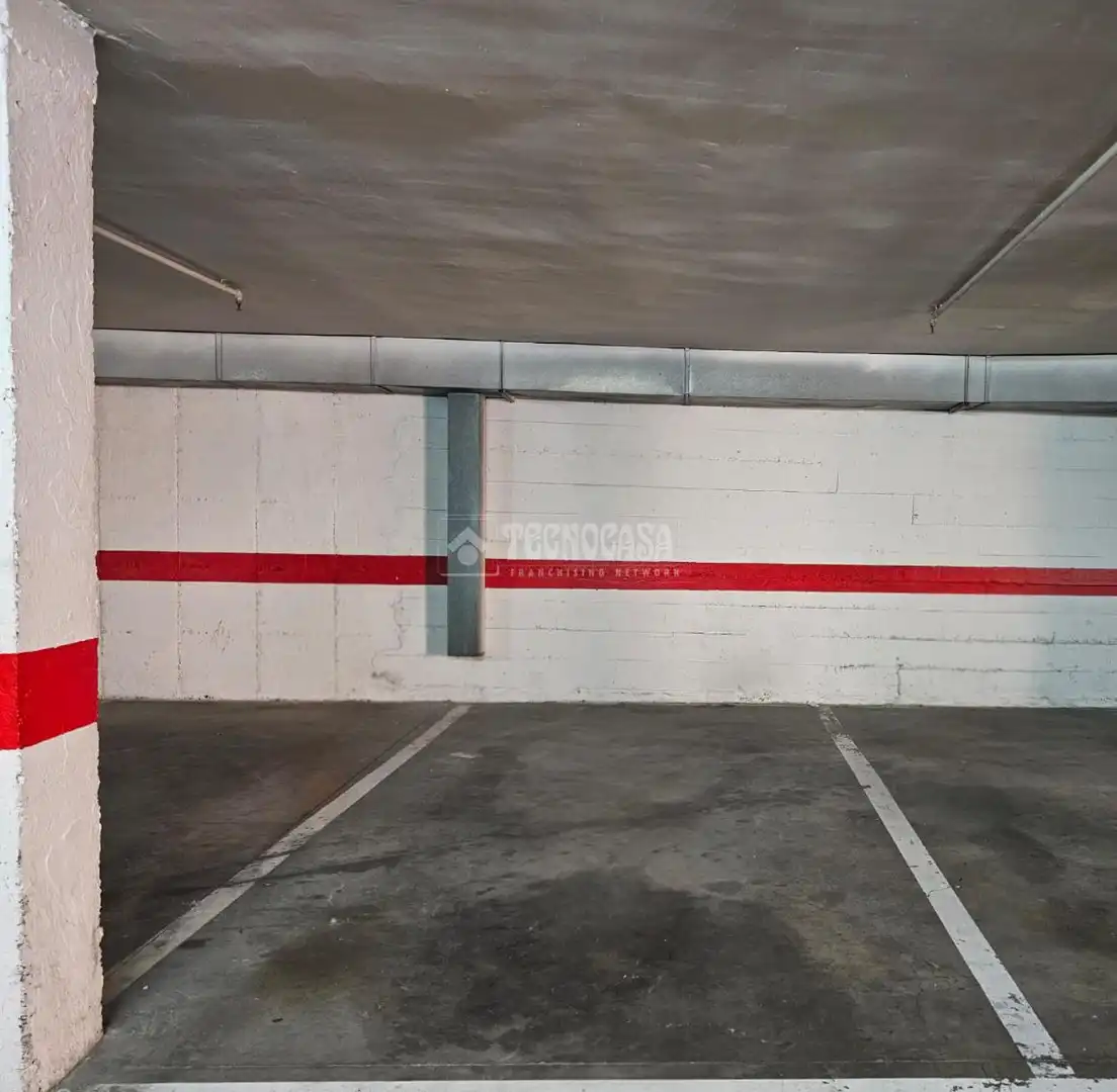 Parking of Duplexes for sale in Zaragoza  with Heating, Terrace and Storage room