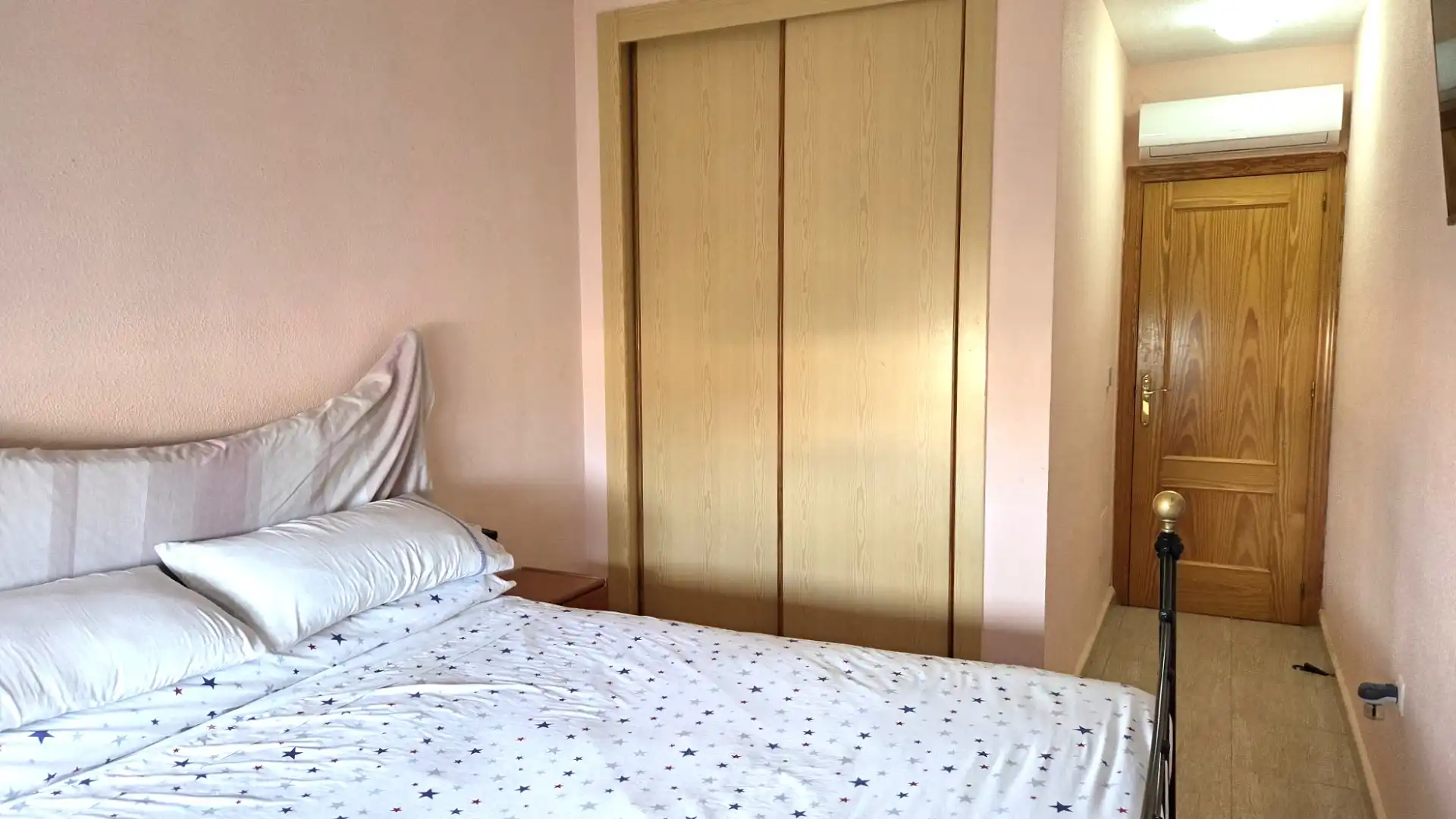 Habitación de Ático en venta en La Unión con Aire acondicionado, Terraza y Trastero