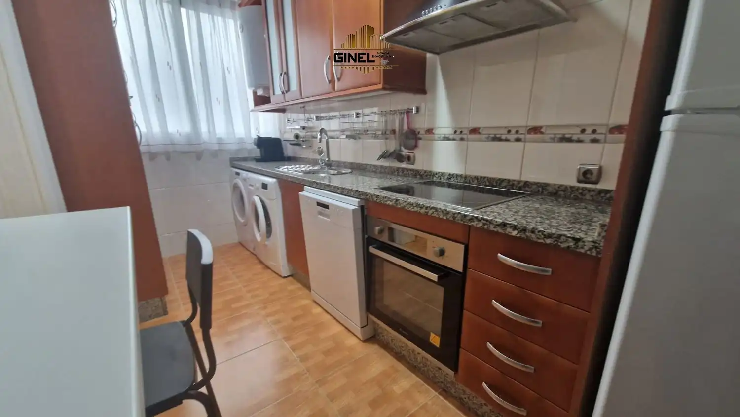 Cocina de Piso de alquiler en  Jaén Capital con Aire acondicionado, Calefacción y Balcón