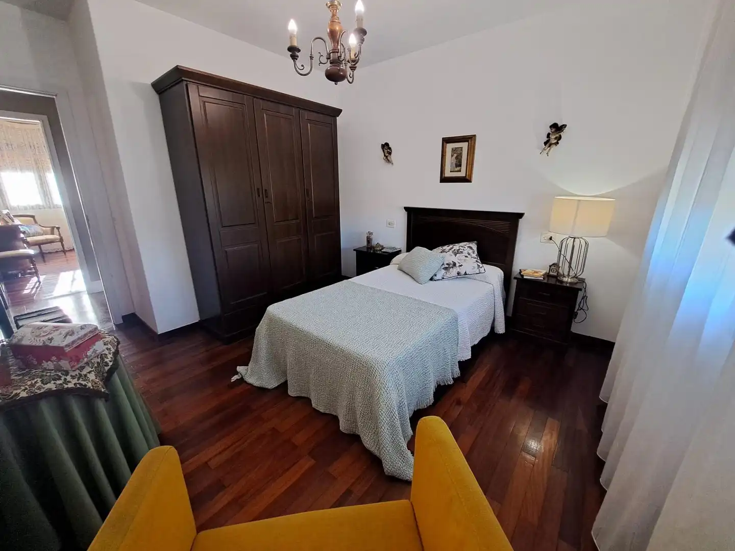 Habitación de Casa o chalet en venta en A Pobra do Caramiñal con Calefacción y Jardín privado