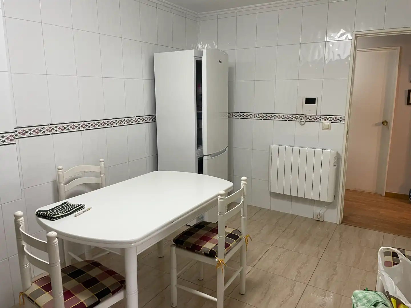 Kitchen of Flat for sale in Vigo   with Heating, Parquet flooring and Terrace