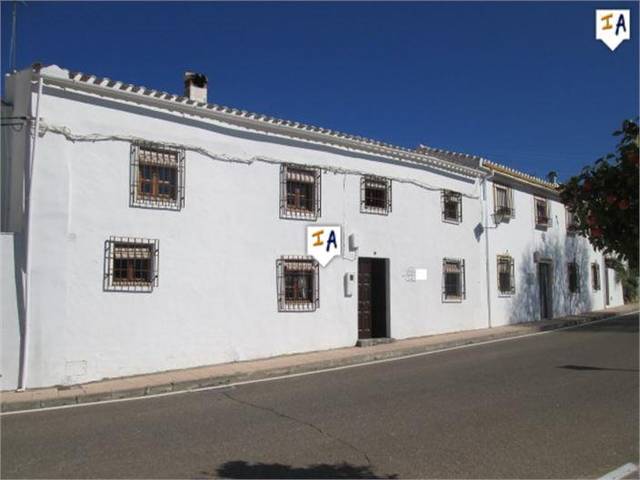 Casa adosada en Venta en Priego de Córdoba