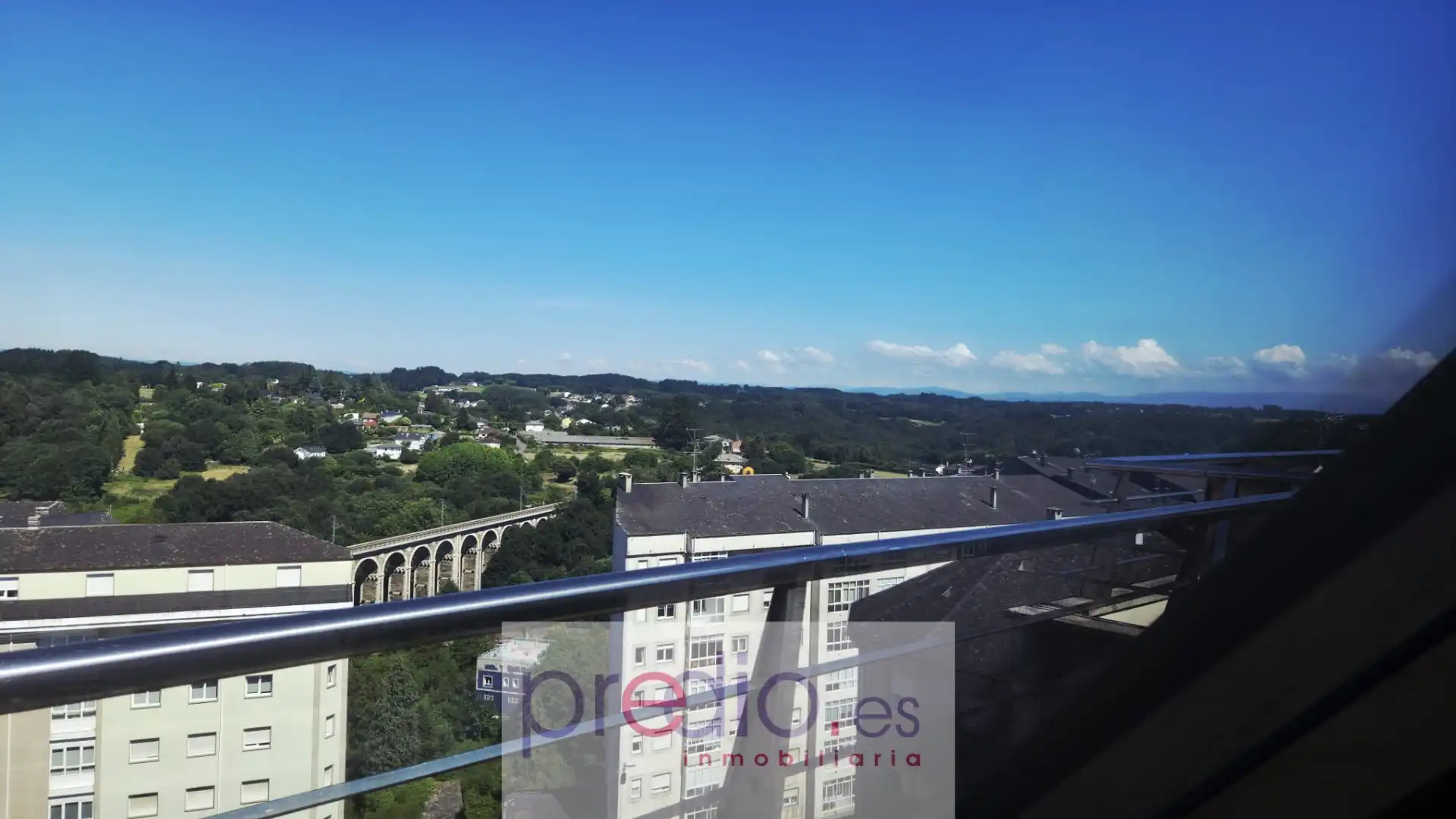 Terrassa de Dúplex en venda en Lugo amb Calefacció, Parquet i Traster