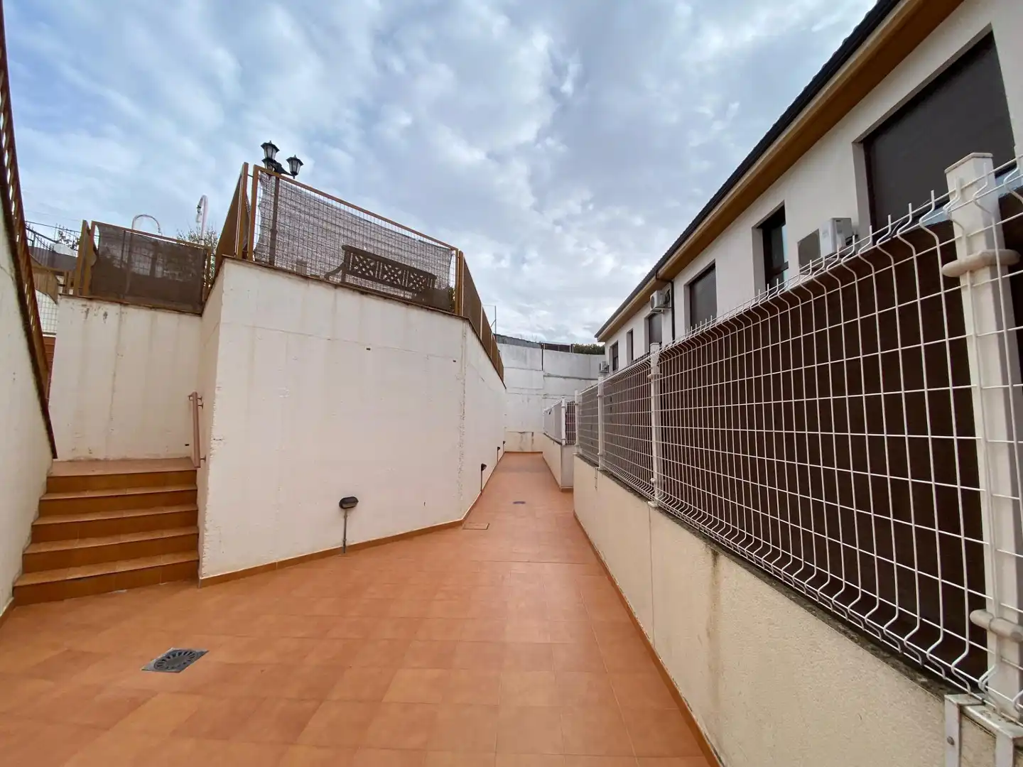 Appartement compact avec piscine à vendre à Corpa, imagen 5