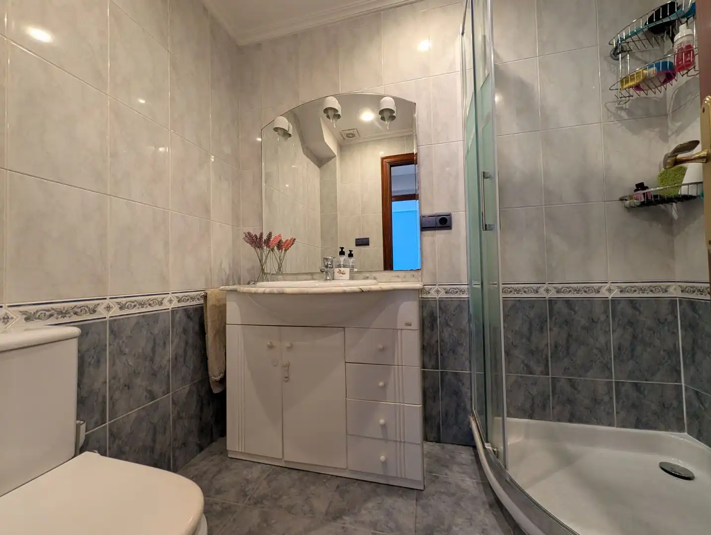 Baño de Piso en venta en Lasarte-Oria con Calefacción