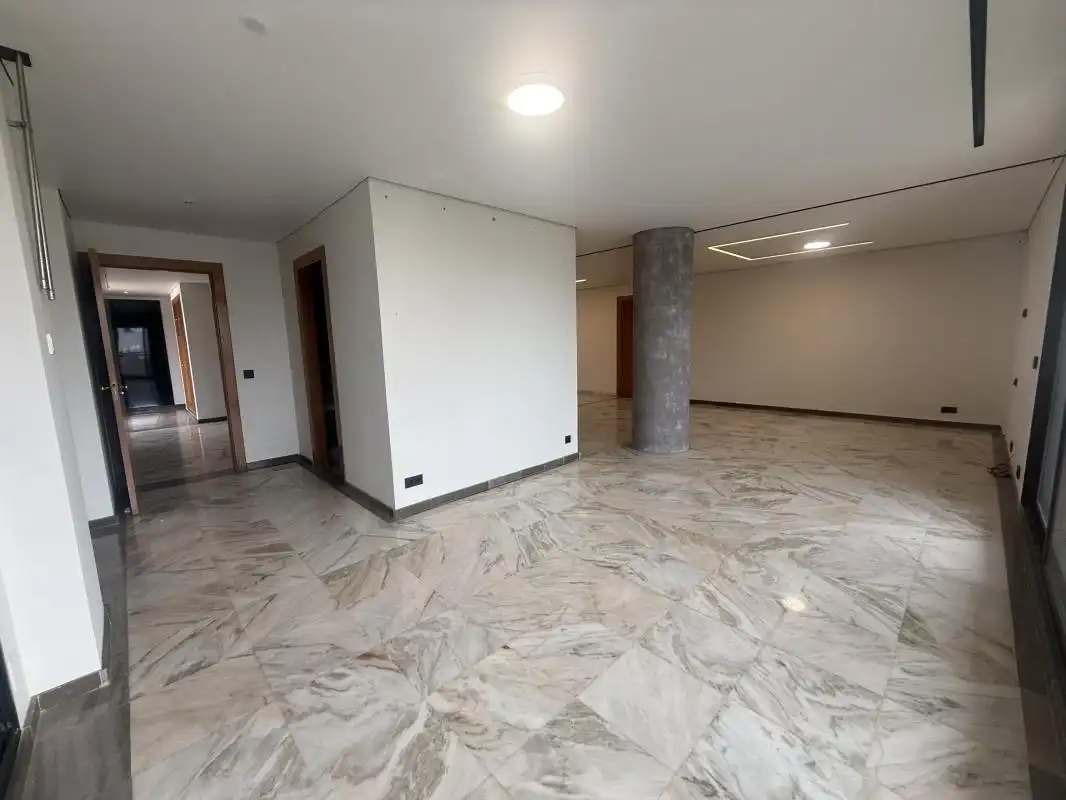 Büro zur Miete in Marbella mit Heizung