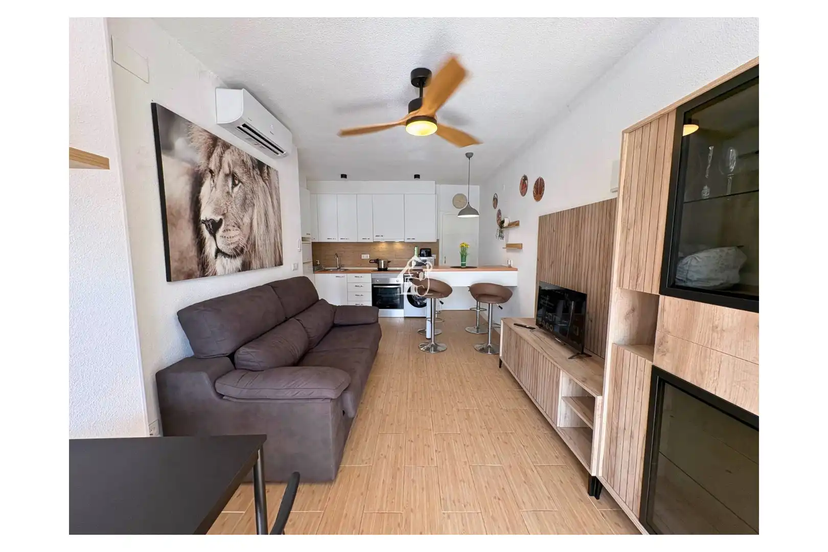 Sala de estar de Planta baja en venta en Torrevieja con Aire acondicionado, Jardín privado y Terraza