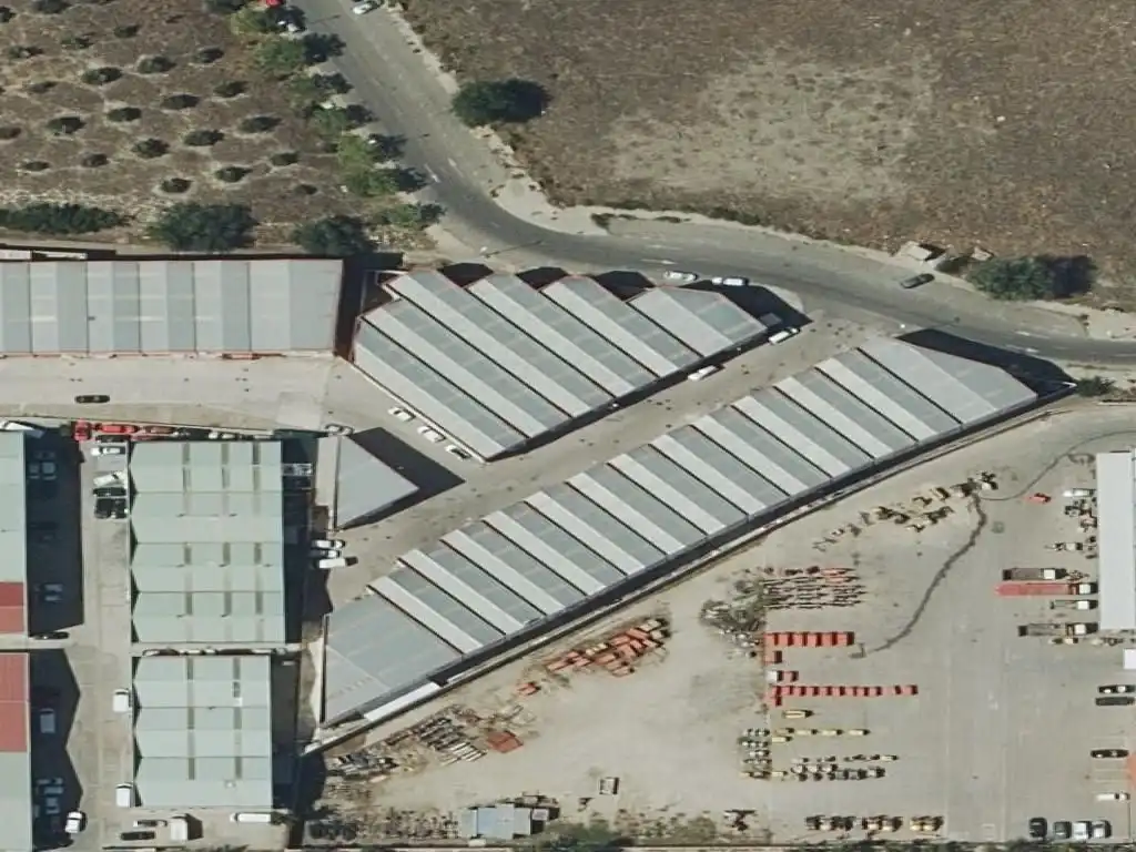 Local comercial en venta en Calle Diamante 63