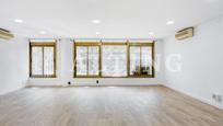 Sala d'estar de Oficina de lloguer en  Barcelona Capital amb Aire condicionat i Calefacció