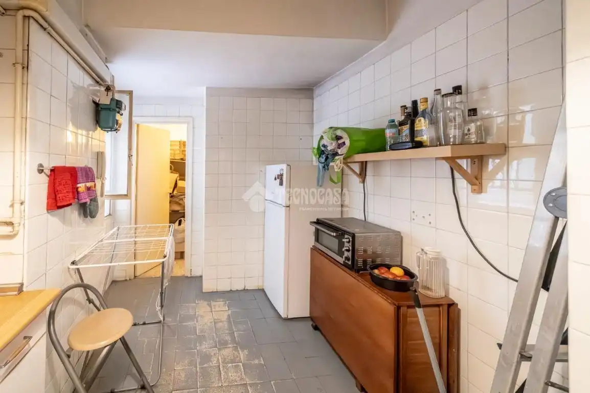 Cocina de Piso en venta en Madrid con Calefacción