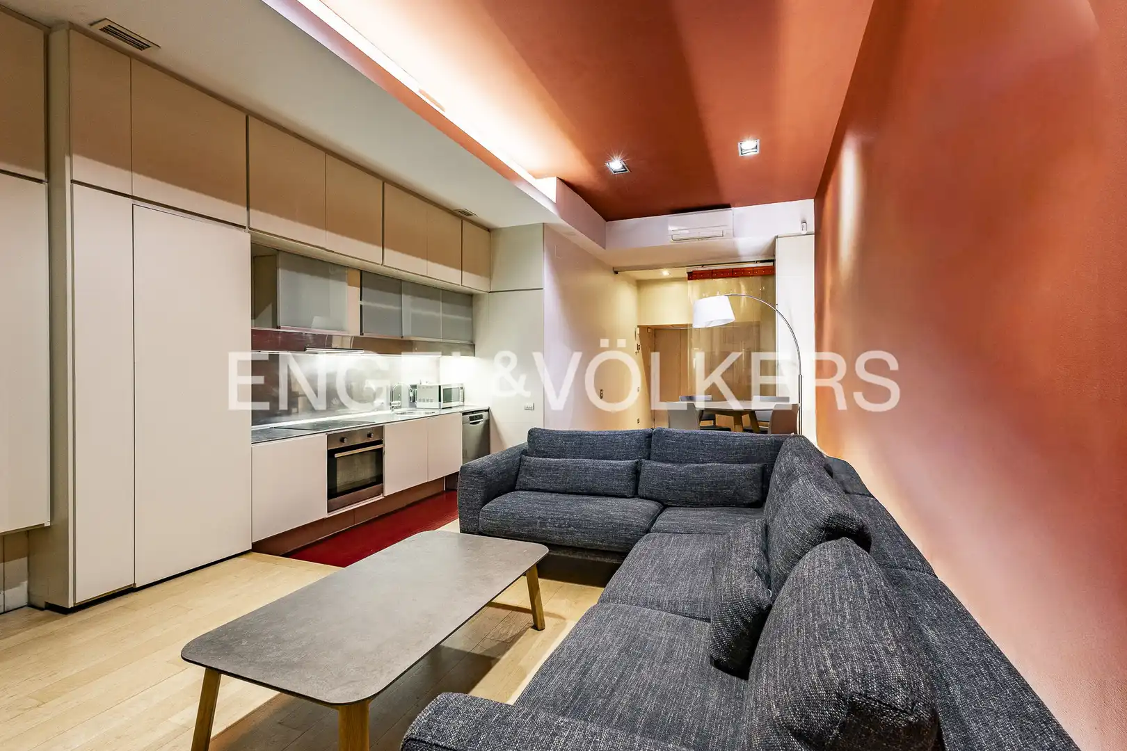 Sala d'estar de Planta baixa de lloguer en Barcelona amb Aire condicionat, Calefacció i Parquet