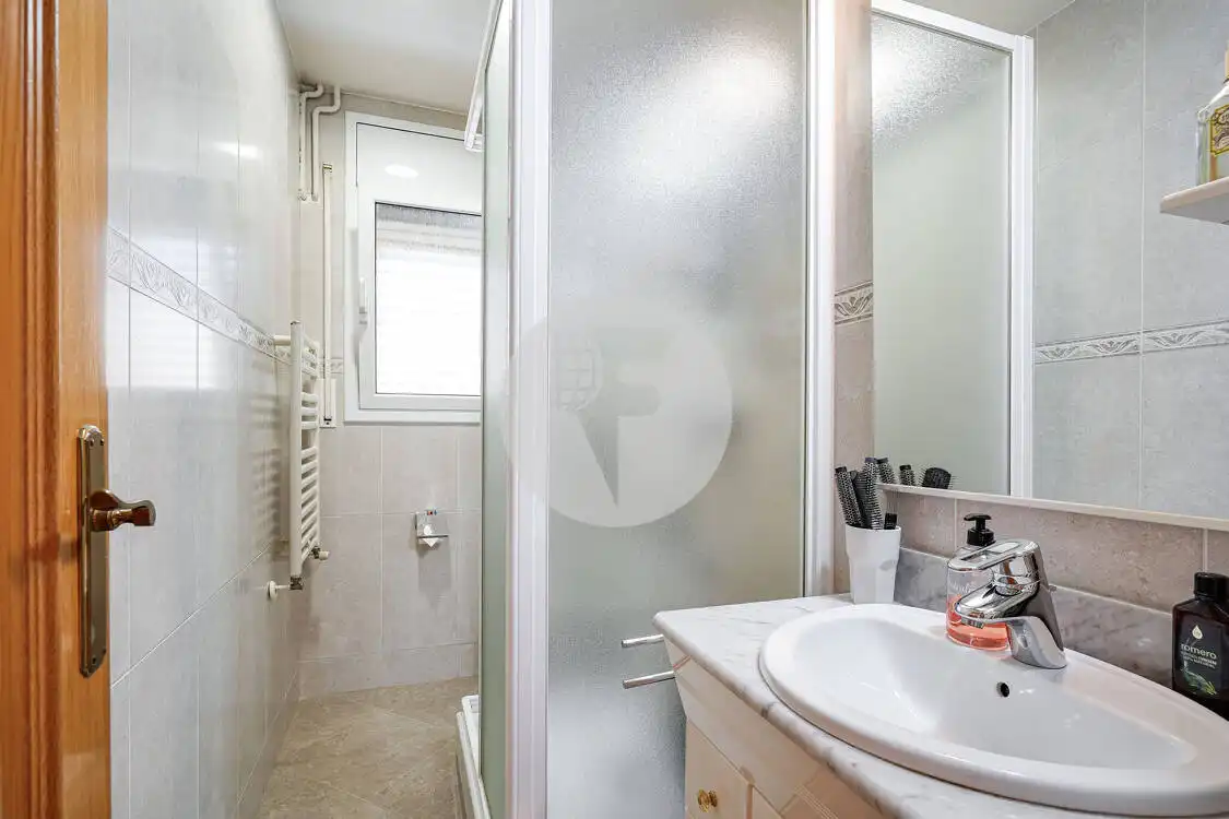 Baño de Casa o chalet en venta en Viladecans con Aire acondicionado, Calefacción y Terraza