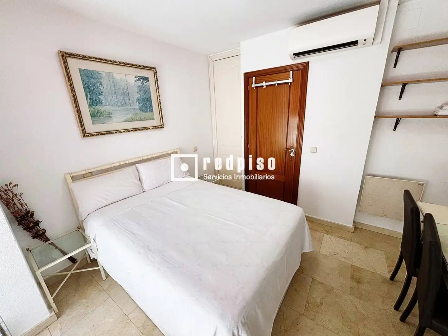 Habitación de Dúplex en venta en Guadalajara con Aire acondicionado, Calefacción y Amueblado