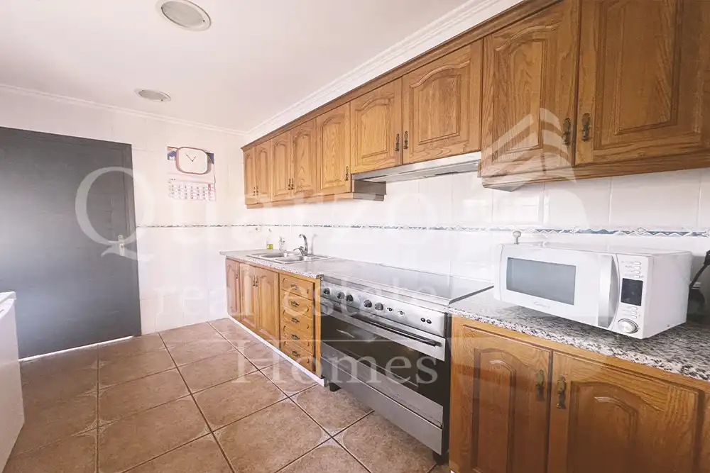 Cocina de Casa o chalet en venta en Alberic con Jardín privado, Terraza y Trastero