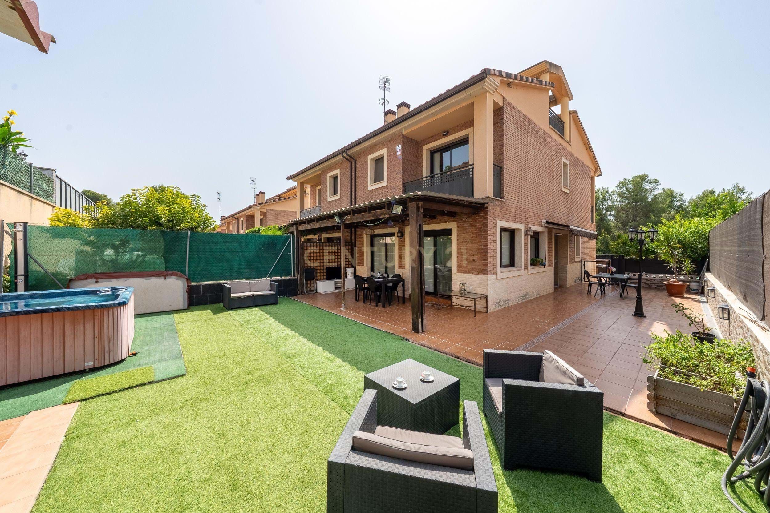 Terraza de Casa o chalet en venta en Els Pallaresos con Aire acondicionado, Calefacción y Terraza