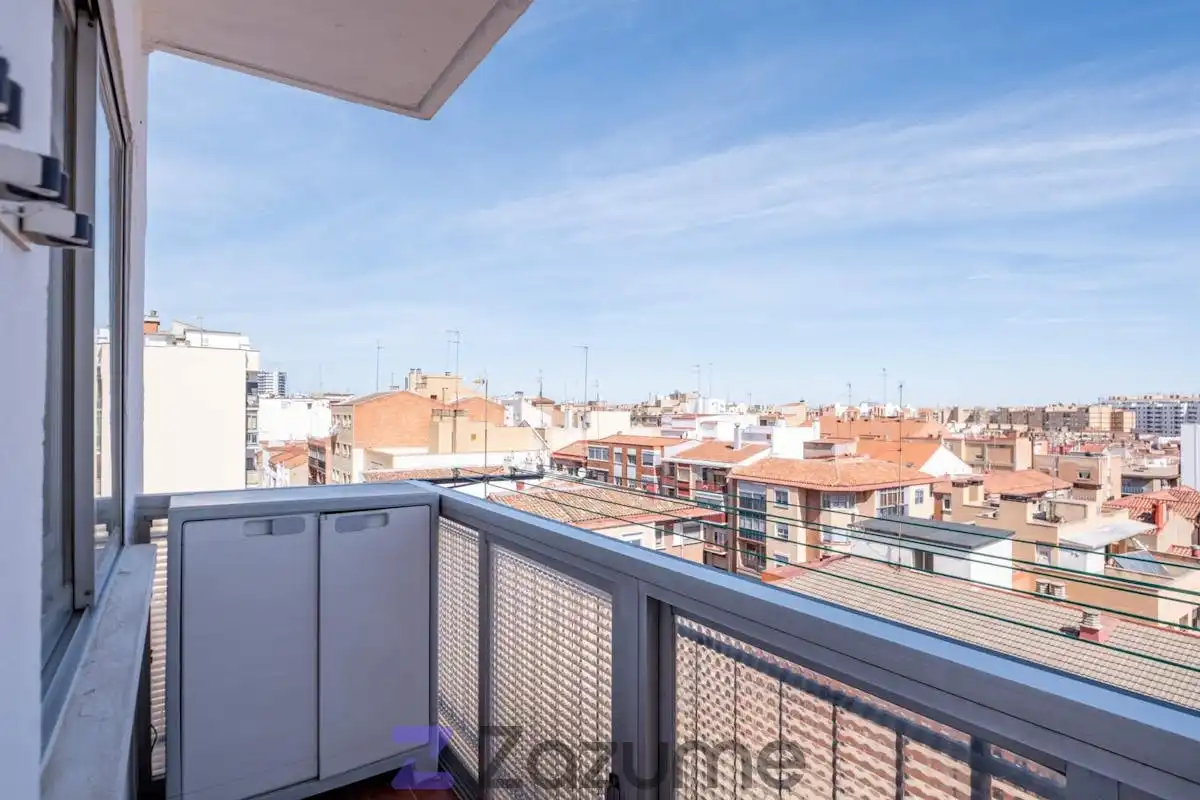 Terrasse von Wohnung zur Miete in Zaragoza mit Klimaanlage, Heizung und Parkett