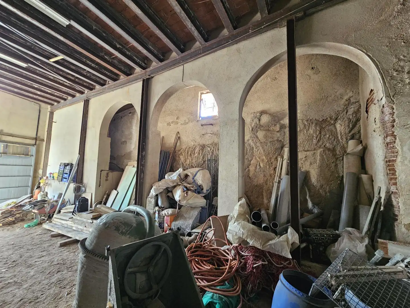 Local en venta en Sant Cebrià de Vallalta