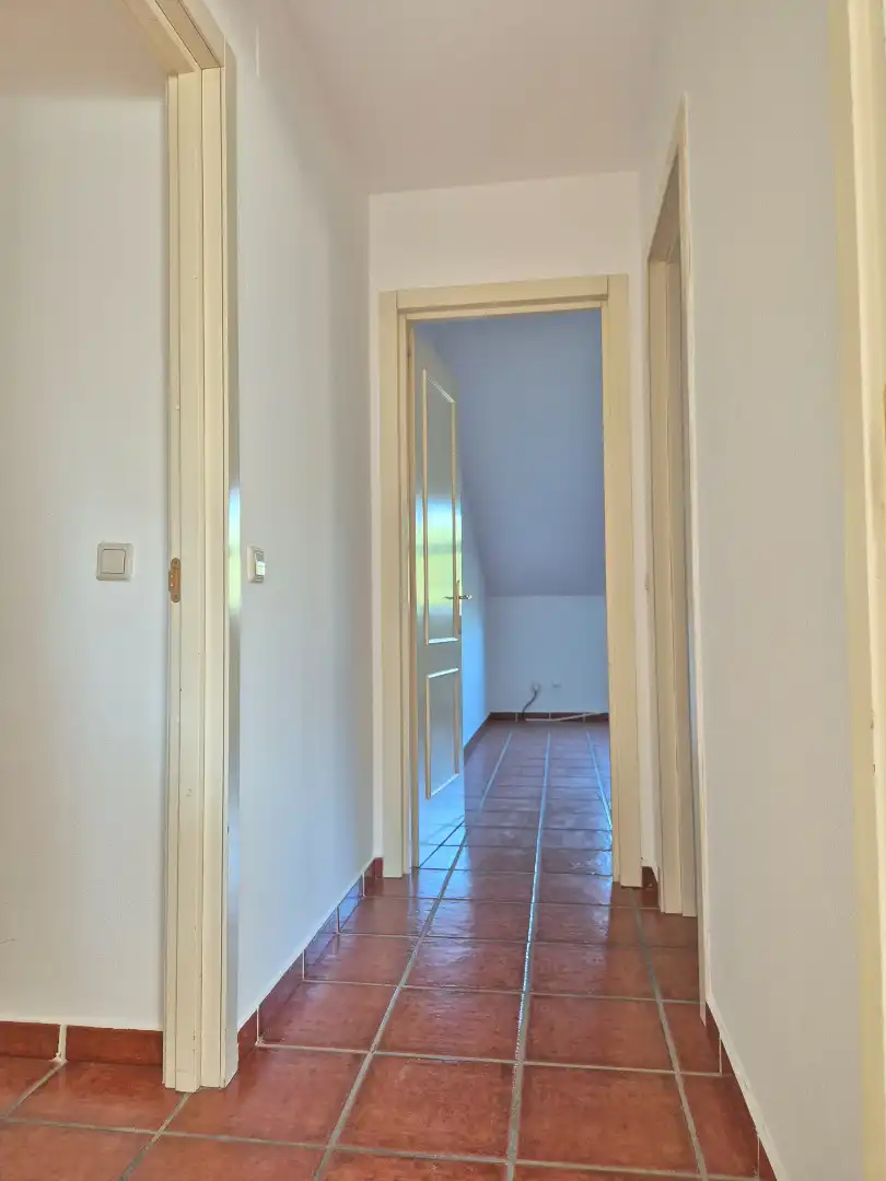 Wohnung zur Miete in Las Rozas de Madrid mit Klimaanlage, Heizung und Terrasse