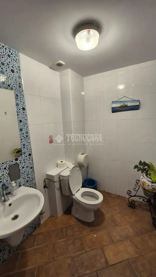 Bathroom of Buildings for sale in Conil de la Frontera