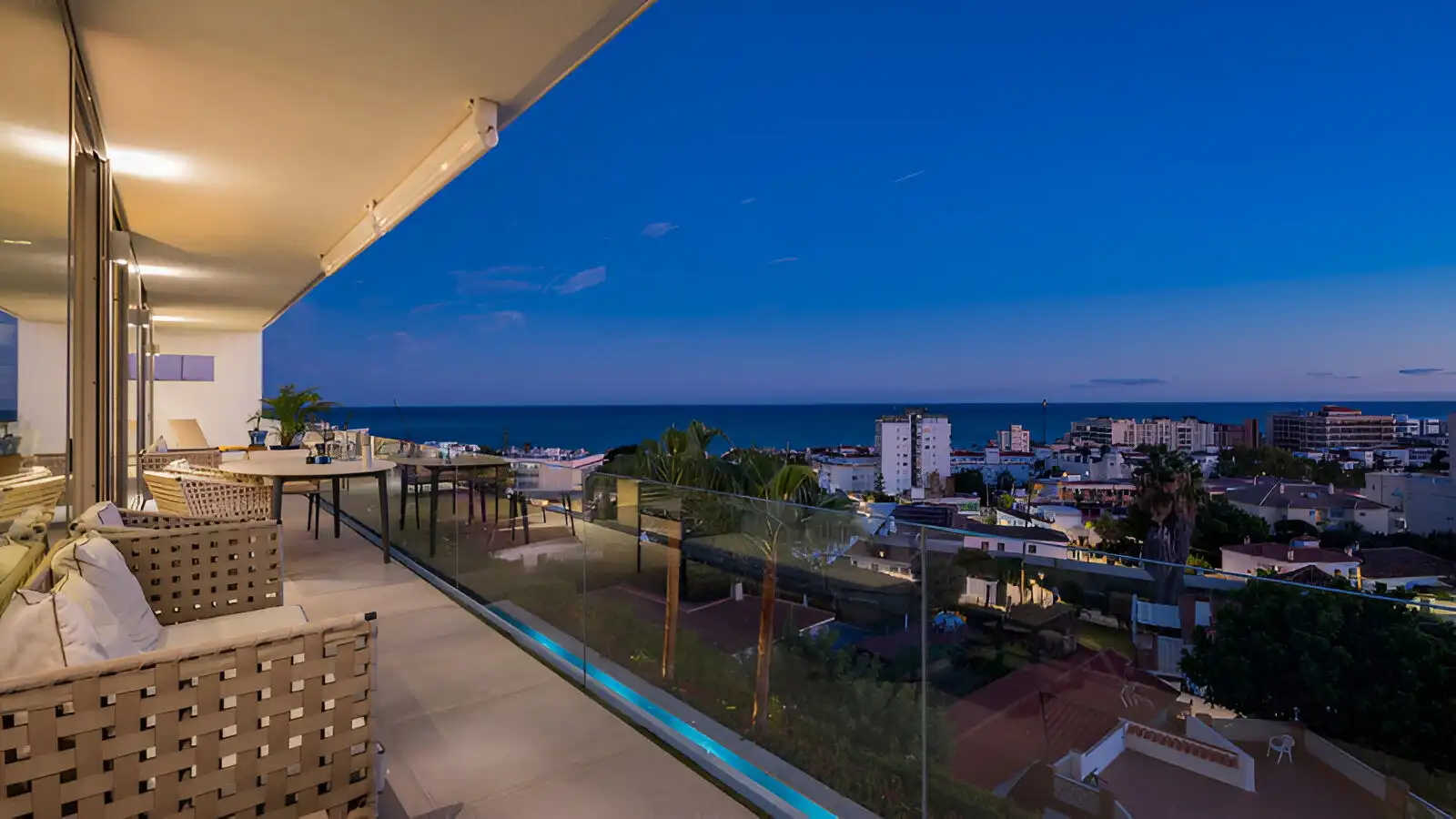 Terrace of Houses for sale in Torremolinos  with Air Conditioner, Private garden and Terrace