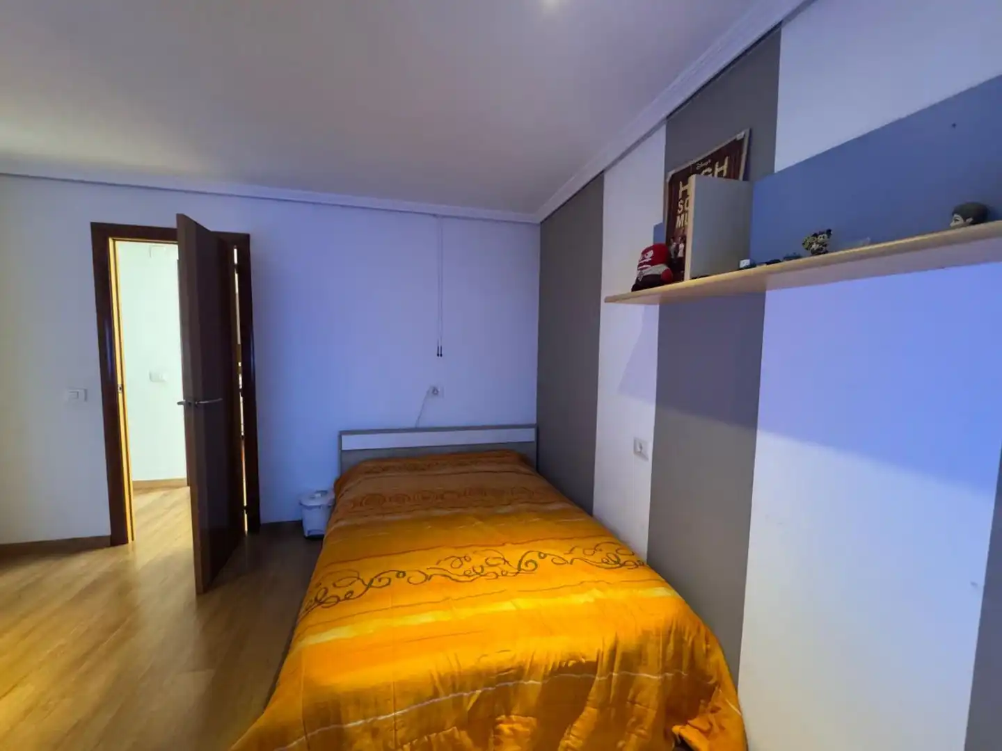Dormitori de Àtic en venda en Burriana / Borriana amb Terrassa, Traster i Moblat