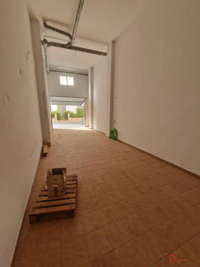 Garage zum Verkauf in Otívar