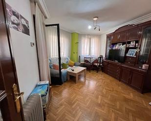 Living room of Flat for sale in Salamanca Capital  with Terrace