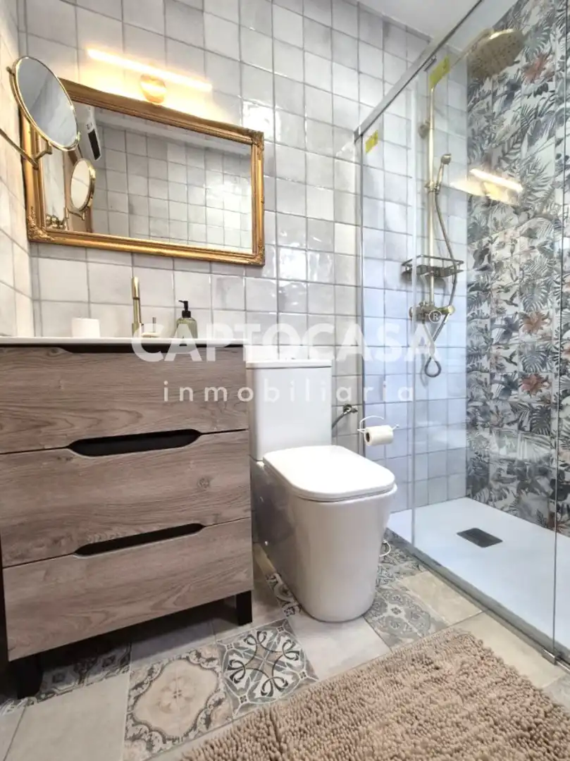 Bathroom of Detached homes for sale in Cartagena  with Air Conditioner and Terrace