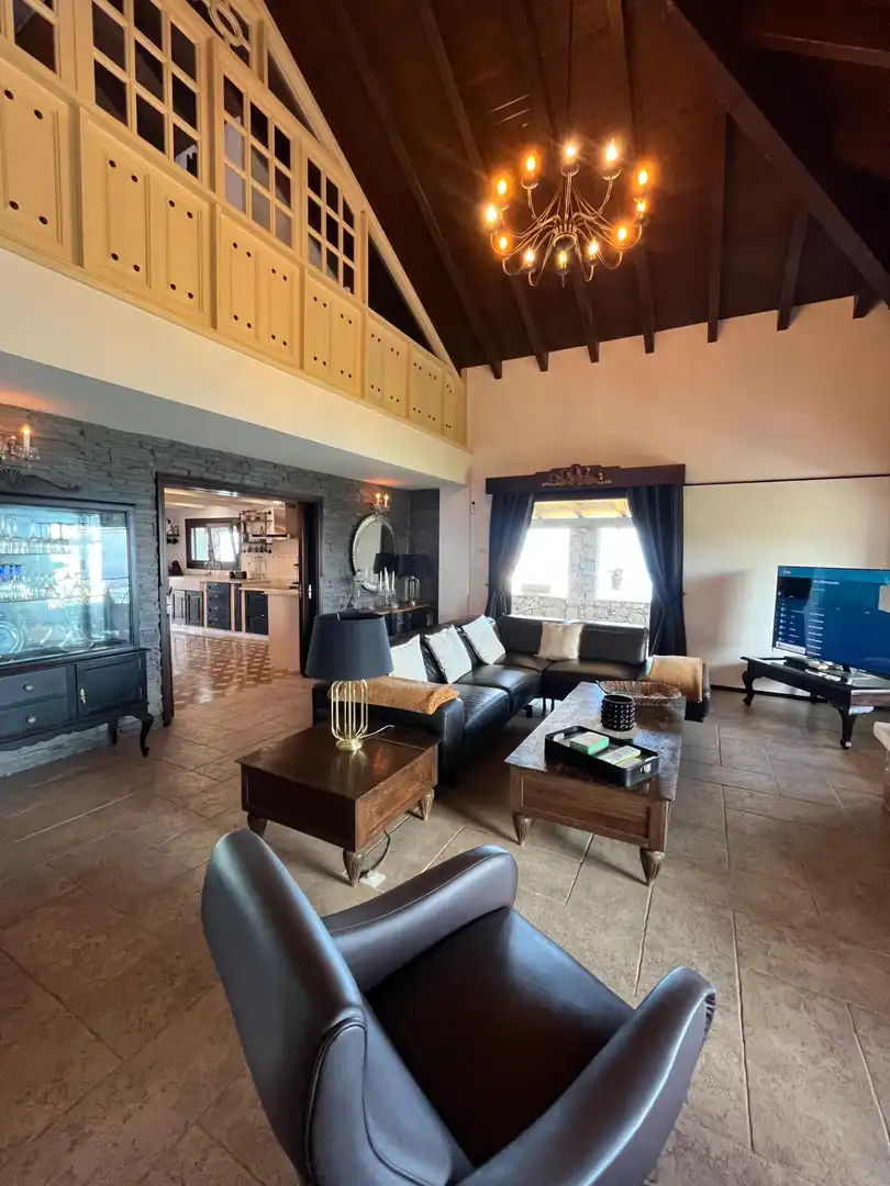 Sala de estar de Casa o chalet en venta en Moya (Las Palmas) con Jardín privado, Terraza y Amueblado